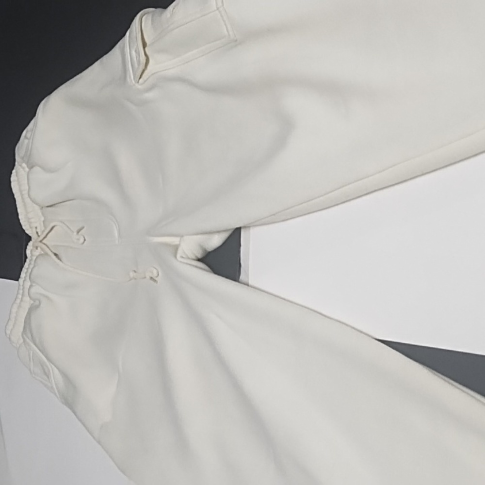 Active wear sweatpants